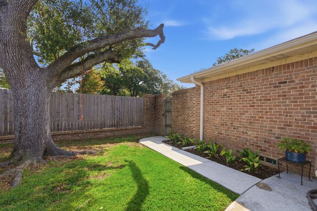 1936 Montrose Drive, Tyler, TX 75701
