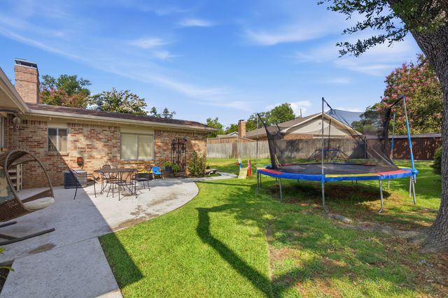 1936 Montrose Drive, Tyler, TX 75701