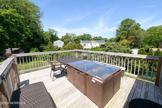 19 Kelvin Avenue, Leonardo, NJ 07737