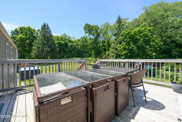 19 Kelvin Avenue, Leonardo, NJ 07737