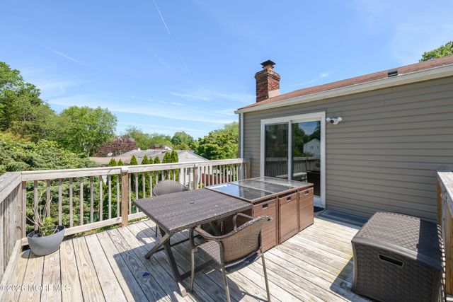 19 Kelvin Avenue, Leonardo, NJ 07737