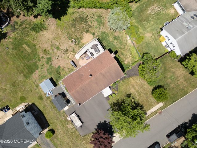 19 Kelvin Avenue, Leonardo, NJ 07737