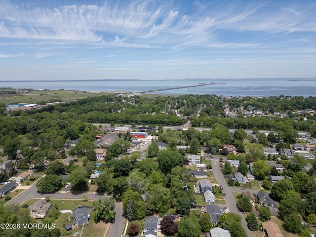 19 Kelvin Avenue, Leonardo, NJ 07737