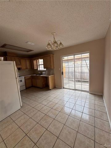 6701 7th Street 3, Mcallen, TX 78504