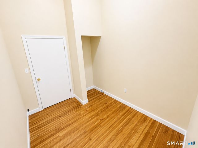 105 Bank Street 1B, Waterbury, CT 06702