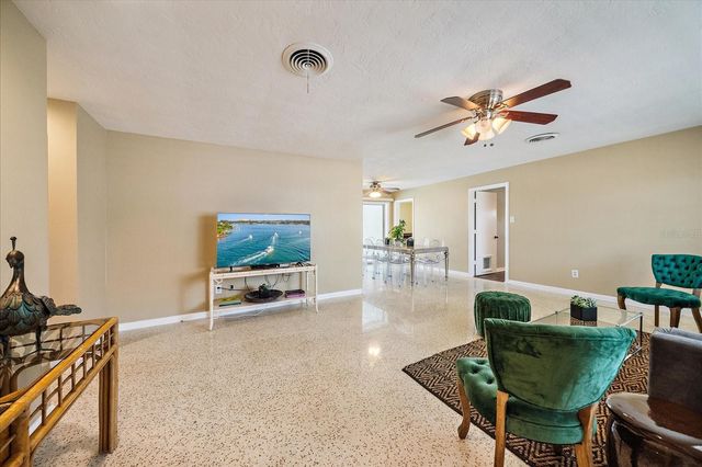 2534 WANETA DRIVE, Sarasota, FL 34231