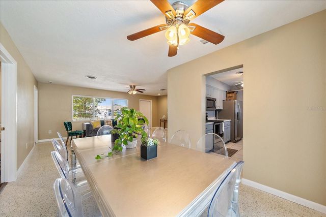 2534 WANETA DRIVE, Sarasota, FL 34231