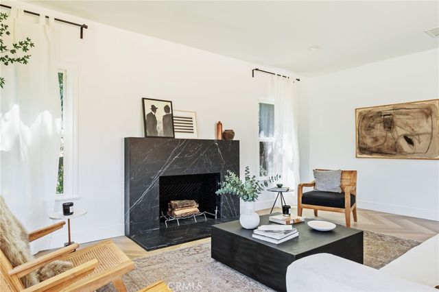 11110 Landale Street, Toluca Lake, CA 91602