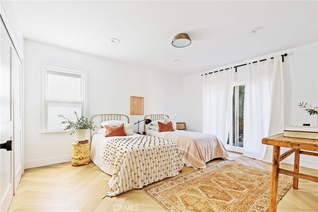 11110 Landale Street, Toluca Lake, CA 91602