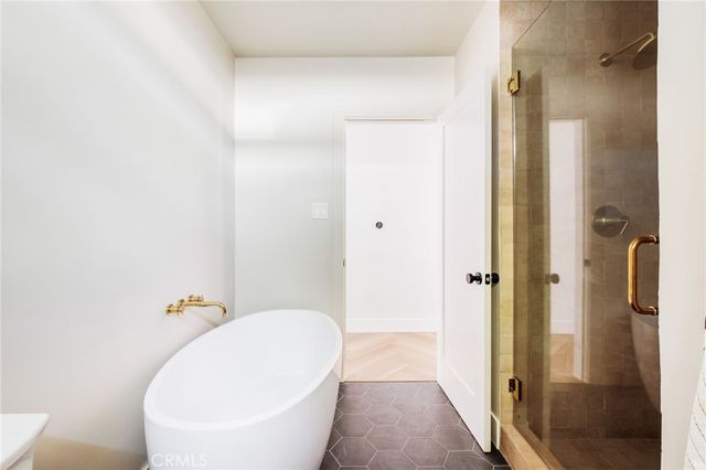 11110 Landale Street, Toluca Lake, CA 91602