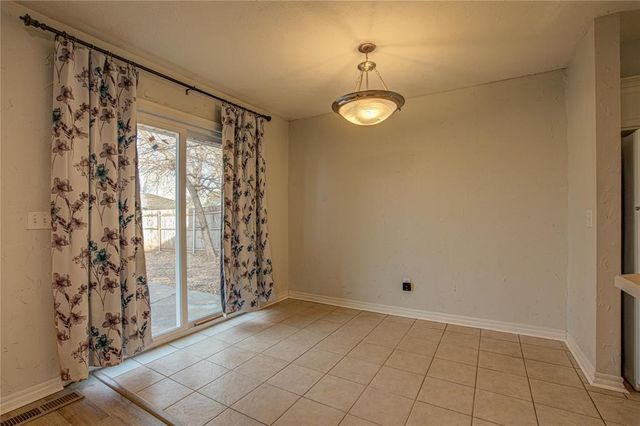 1513 Carlton Way, Oklahoma City, OK 73120