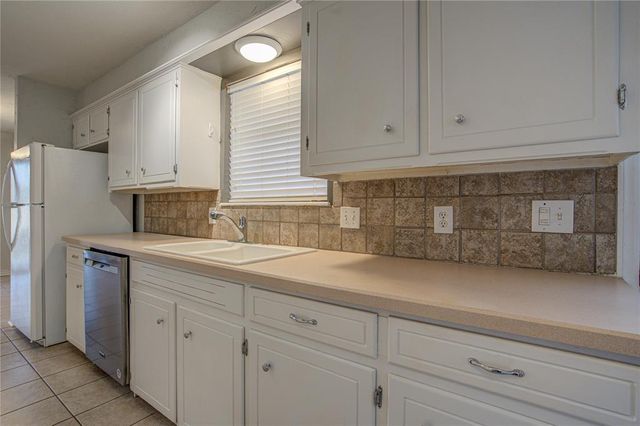 1513 Carlton Way, Oklahoma City, OK 73120