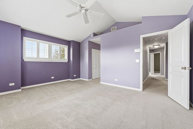 949 Indigo Court, Hanover Park, IL 60133
