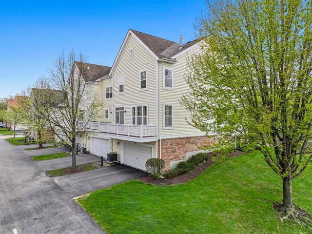 949 Indigo Court, Hanover Park, IL 60133