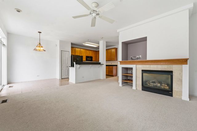 949 Indigo Court, Hanover Park, IL 60133