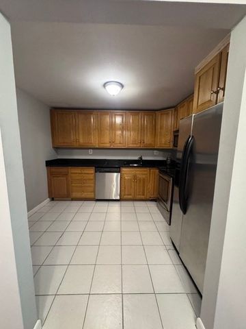 1321 Worcester Road 208, Framingham, MA 01701