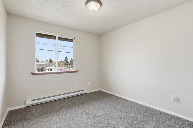 304 E Weile Ave, Spokane, WA 99208