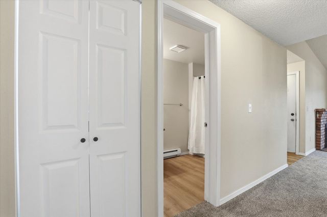 304 E Weile Ave, Spokane, WA 99208