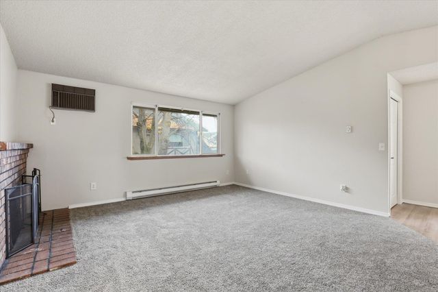 304 E Weile Ave, Spokane, WA 99208