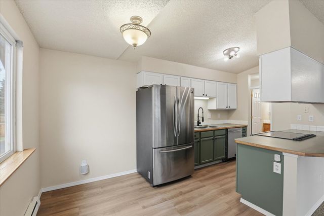 304 E Weile Ave, Spokane, WA 99208