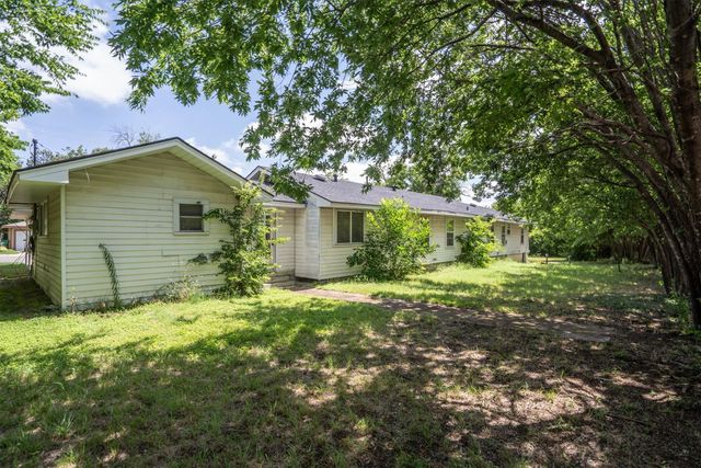 1819 Panhandle Street, Denton, TX 76201