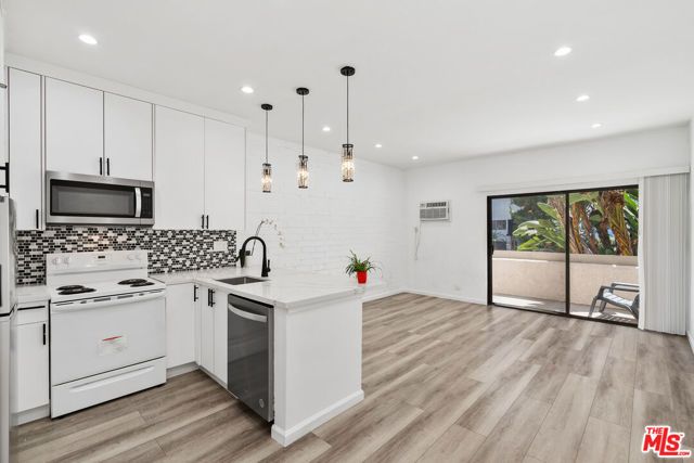 1440 VETERAN Avenue 217, Los Angeles, CA 90024