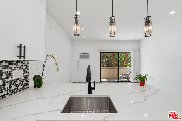 1440 VETERAN Avenue 217, Los Angeles, CA 90024