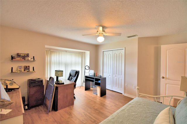 679 SWEETWATER WAY E, Haines City, FL 33844