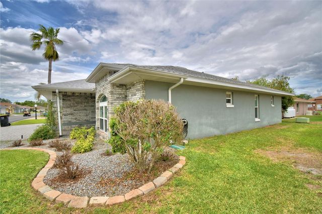 679 SWEETWATER WAY E, Haines City, FL 33844