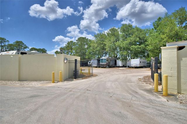 679 SWEETWATER WAY E, Haines City, FL 33844