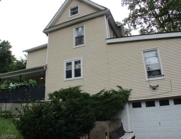 166 Fairview Ave, High Bridge Boro, NJ 08829