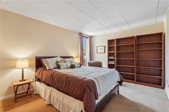305 Hay Street 3-B, Regent Square, PA 15221