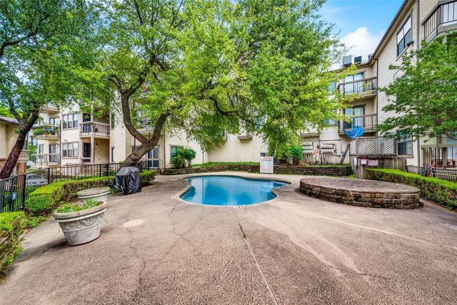 8750 Park Lane C-136, Dallas, TX 75231