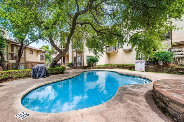 8750 Park Lane C-136, Dallas, TX 75231
