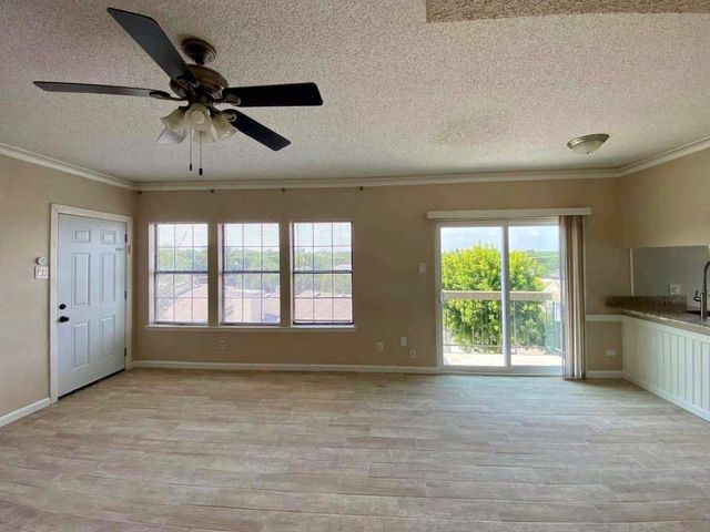 8750 Park Lane C-136, Dallas, TX 75231