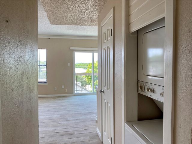 8750 Park Lane C-136, Dallas, TX 75231