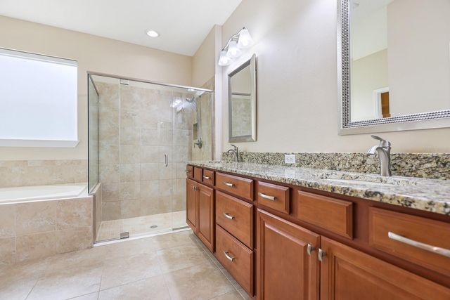 14313 AZALEA POND COURT, Lithia, FL 33547