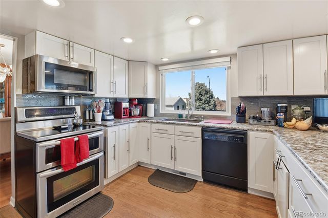 7942 S Corona Court, Centennial, CO 80122