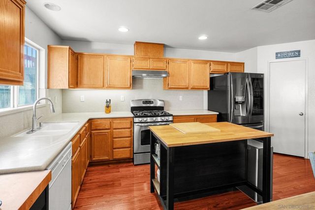 5031 Cimarron Way, San Diego, CA 92154