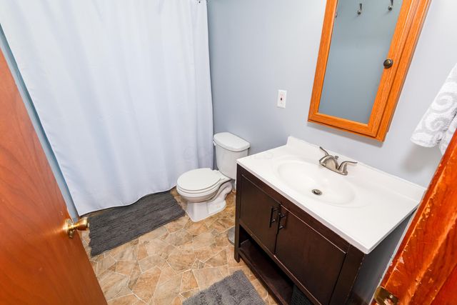 221 W Parkwood Avenue, Springfield, OH 45506