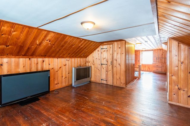 221 W Parkwood Avenue, Springfield, OH 45506