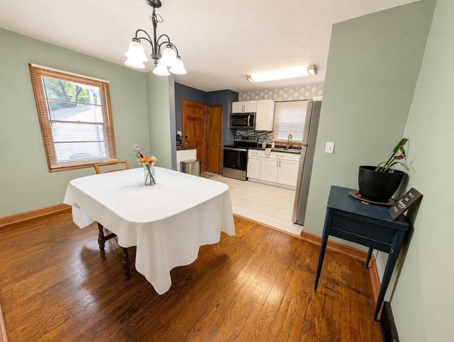 221 W Parkwood Avenue, Springfield, OH 45506
