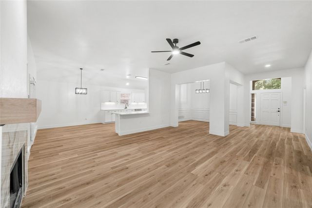 3016 Deer Trail, Mckinney, TX 75071
