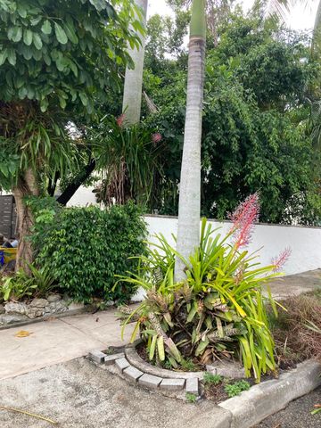 824 35th Street, West Palm Beach, FL 33407