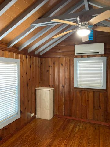 824 35th Street, West Palm Beach, FL 33407