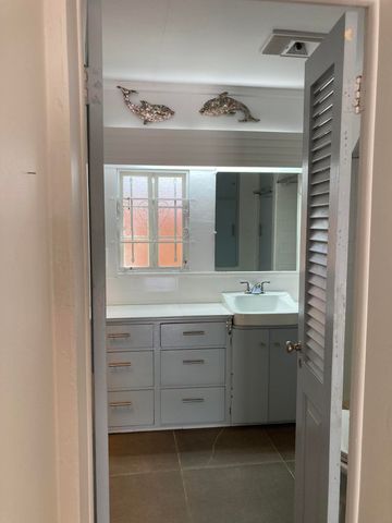 824 35th Street, West Palm Beach, FL 33407