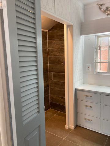 824 35th Street, West Palm Beach, FL 33407