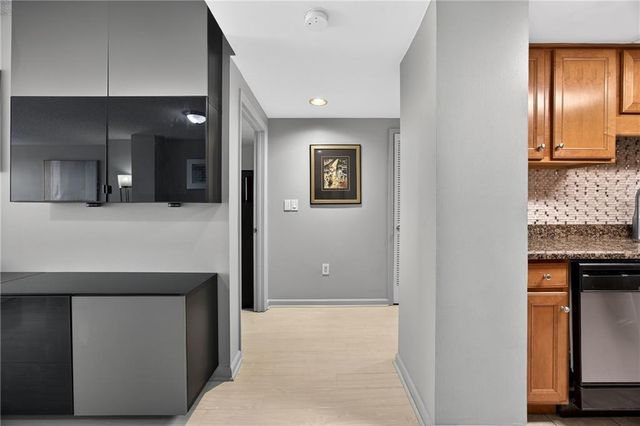 1280 W Peachtree NW Street 2708, Atlanta, GA 30309