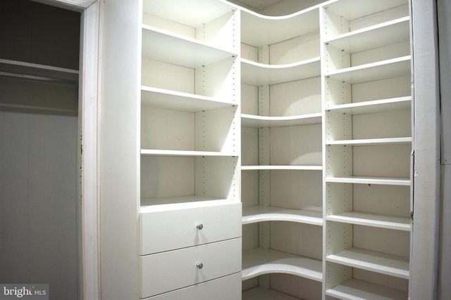 720 SIXTH RD, Newtonville, NJ 08346