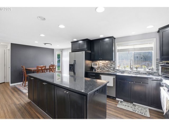 4714 Nw DIVISION Ave, Vancouver, WA 98663
